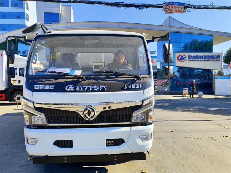 東風大多利卡洗掃車（4方塵箱.5方水箱）